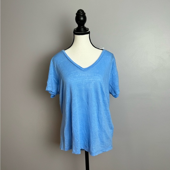 Vineyard Vines Blue 100% Linen v neck t shirt size small - Picture 1 of 9